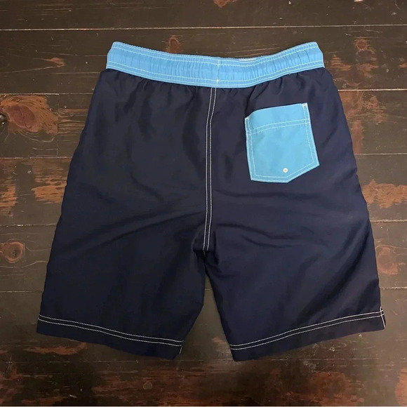 Boy’s Lands’ End Swim Shorts ☀️🌊🏝️ - Picture 2 of 4